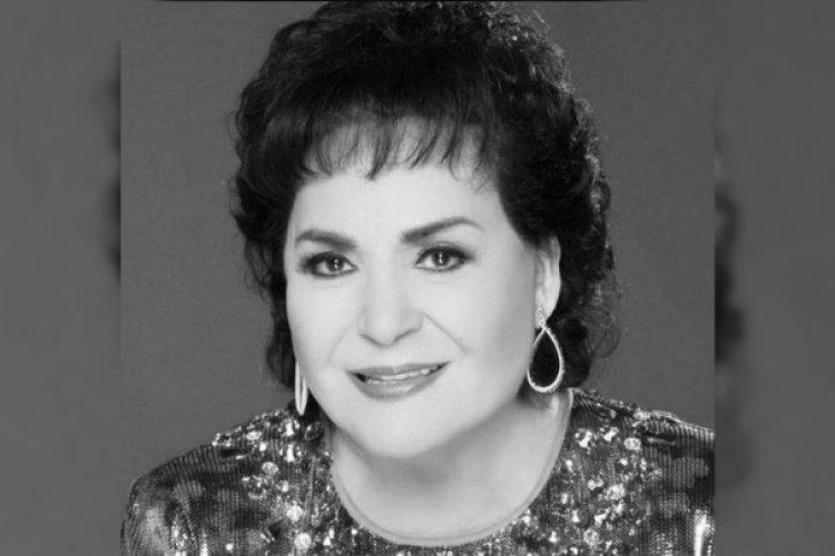 Despiden a Carmen Salinas en Monumento a la Madre
