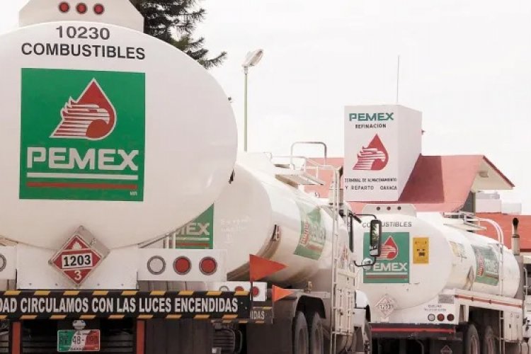 Pemex complica abasto de combustible