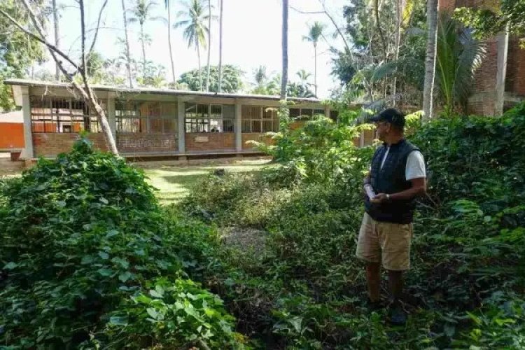 Maestros carecen de espacios para vivir en Riviera Nayarit