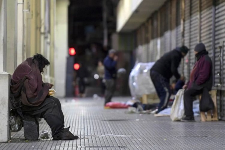 52 por ciento de los argentinos es pobre y el 17 por ciento vive en indigencia, según estudio