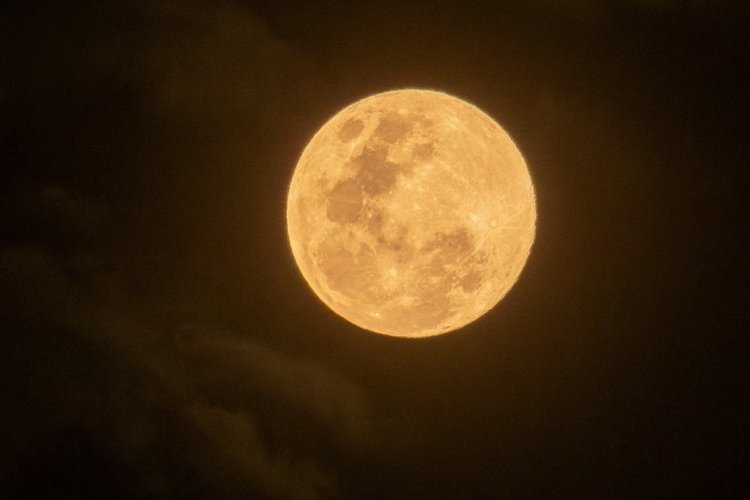 Fotogalería: Así se vio la Luna de Nieve 2025