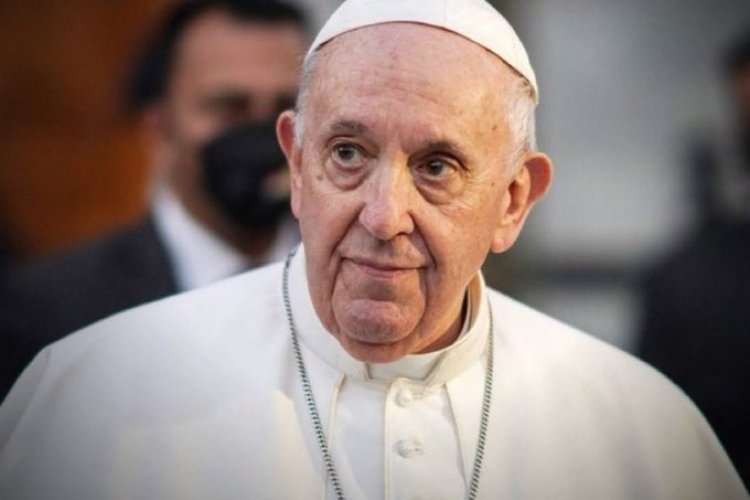 El papa Francisco reaparece ante fieles tras cinco semanas en el hospital