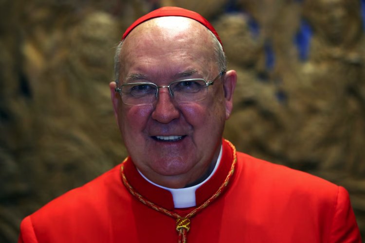 Cardenal Joseph Farrell queda como administrador del Vaticano mientras se elige un nuevo Papa