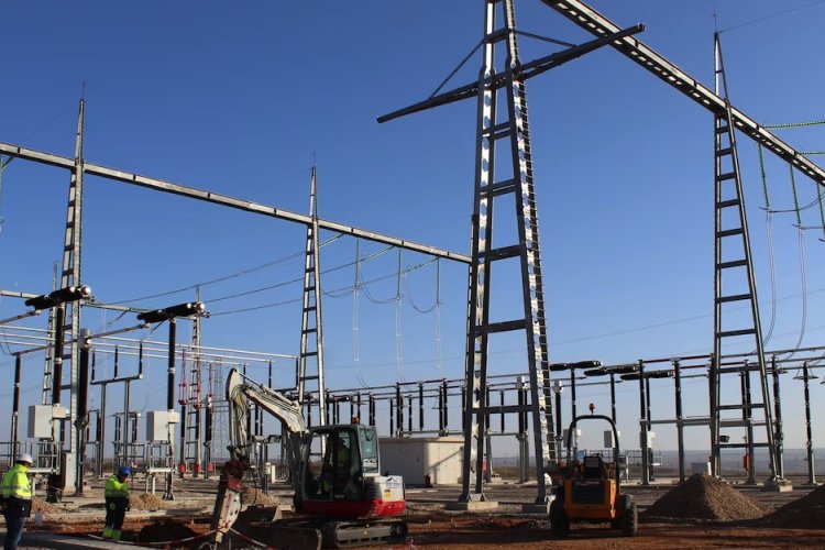 Restablecen suministro eléctrico en España y Portugal tras apagón