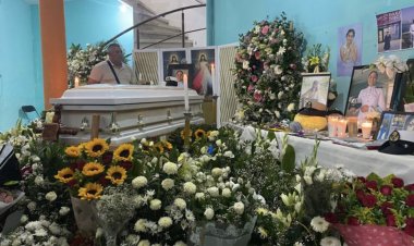 Llega a Xalapa cuerpo de América, cadete fallecida en accidente del Buque Cuauhtémoc en NY