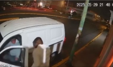 Repartidor es herido de bala durante asalto a su camioneta en Tecámac