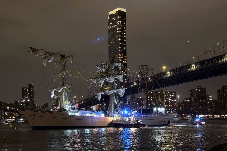 Un piloto estadounidense, el conductor del buque Cuauhtémoc durante accidente