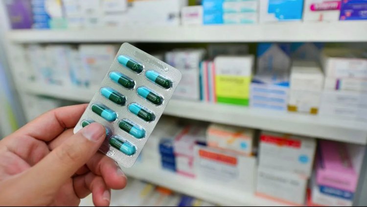 Continuará desabasto de medicamentos mientras se ajustan problemas con licitaciones