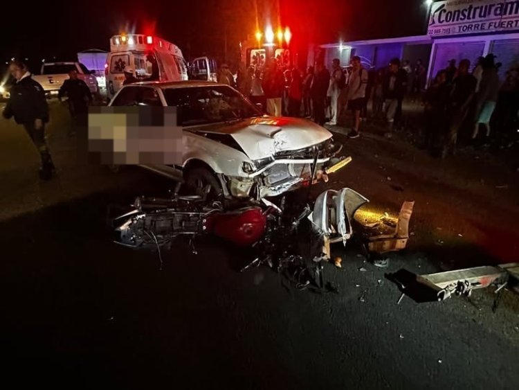 Padre e hija son atropellados mientras viajaban en motocicleta sobre la Toluca-Zitácuaro