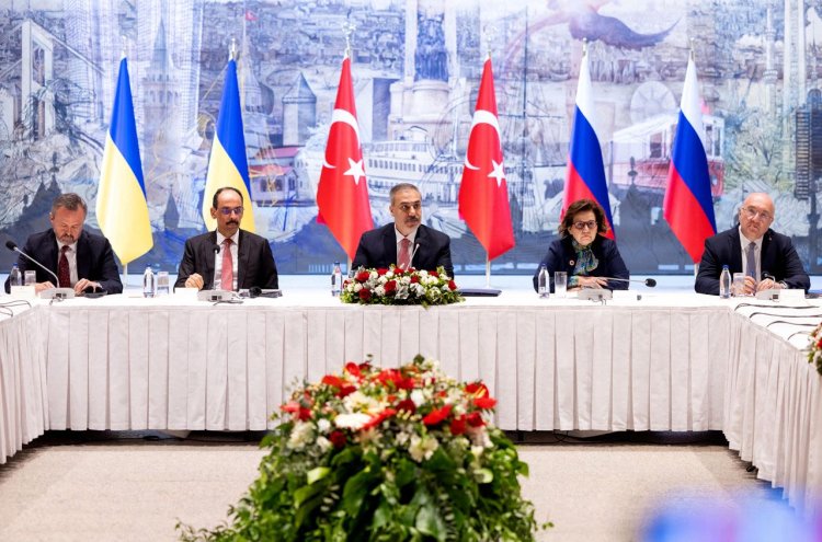 Lavrov anuncia para el 2 de junio la segunda ronda de negociaciones de Moscú y Kiev