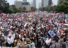 Bajo el lema de “Domingo Negro” realizan megamarcha contra elección judicial en la CDMX