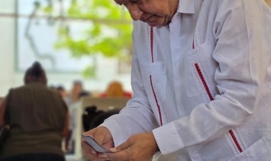 Reaparece AMLO para apoyar comicios judiciales tras ocho meses de ausencia