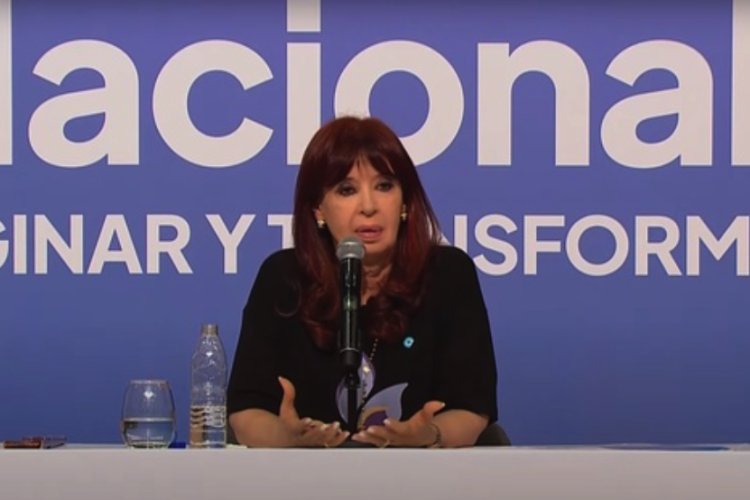 Justicia argentina ratifica inhabilitación política de Cristina Fernández