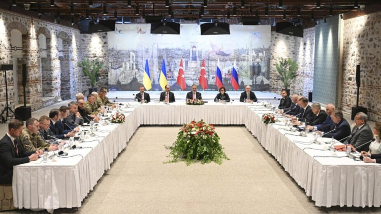 Delegación rusa acudió a Estambul para negociaciones con Ucrania