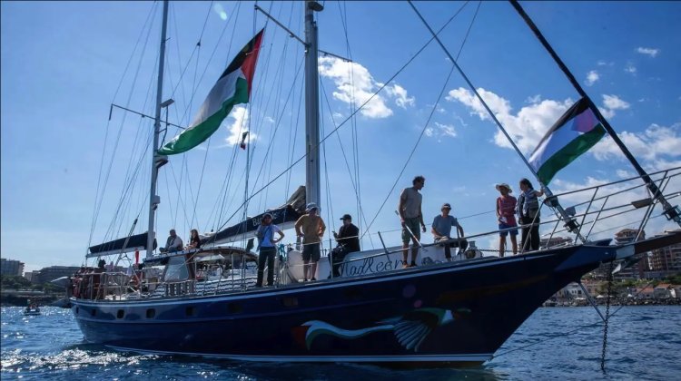 Velero Madleen que llevaba ayuda humanitaria a la Franja de Gaza es intereceptado por fuerzas israelíes