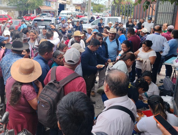 Piden pobladores celeridad a nombramiento de alcalde de Metlatónoc, Guerrero