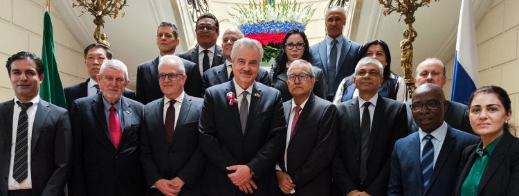 México formó parte de la conmemoración del Día Nacional de Rusia