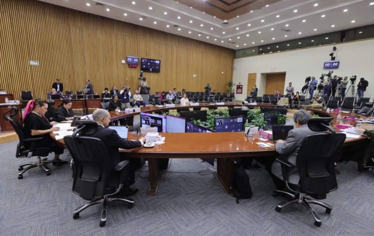 Reforma electoral de Sheinbaum pretende controlar instituciones: Oposición