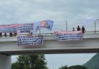 Con bloqueos denuncian violencia, desplazamientos y desapariciones en Guerrero