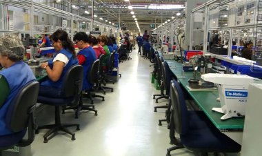 Poco más del 40 por ciento de las mujeres en edad para trabajar en México sobrevive en la informalidad