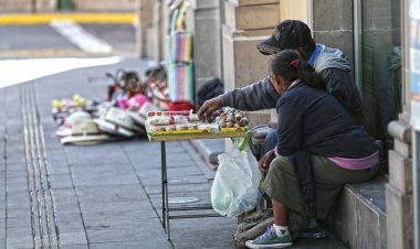 Aumentó pobreza por ingresos, según INEGI