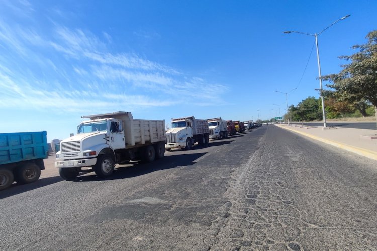 Exigen transportistas de Sinaloa alto a las extorsiones por parte de elementos de la SSPC