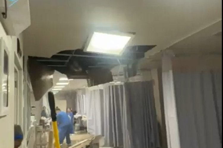 Por falta de mantenimiento colapsa techo en hospital de Ixtapaluca