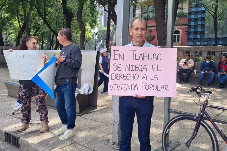 Con protesta en el Ángel de la independencia, antorchistas denuncian a edil de Tláhuac por desatención de vivienda