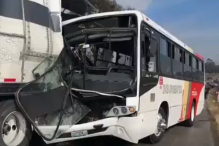 Pasajeros denuncian asalto en camión de Toluca