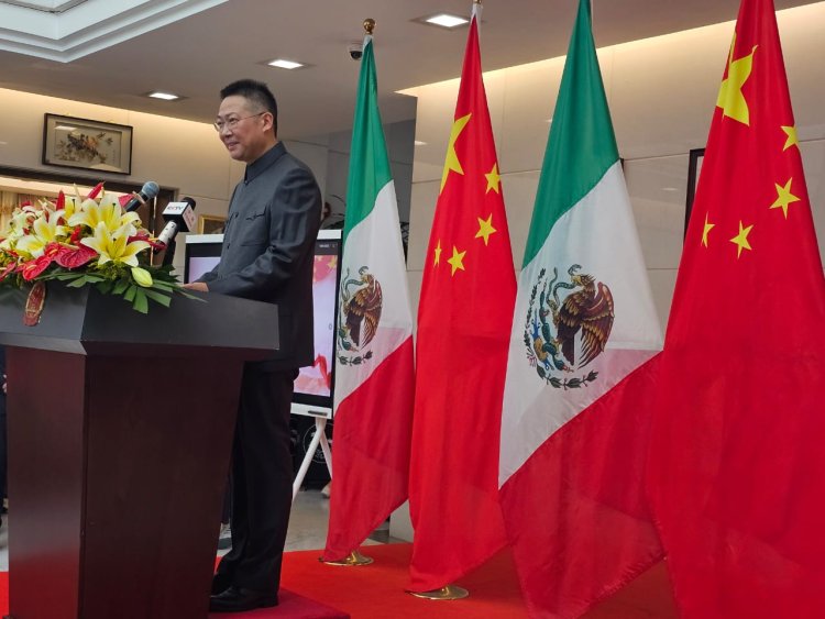 Conmemoran en México el 76 aniversario de la fundación de la República Popular china