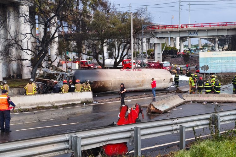 Fiscalía de la CDMX reserva información sobre el caso de la explosión de pipa en Iztapalapa