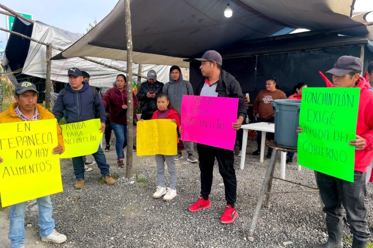 Familiares de damnificados en Hidalgo piden puente aéreo para llevar comida a localidades incomunicadas