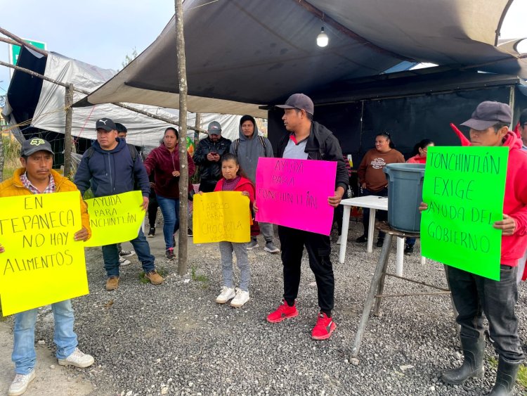 Familiares de damnificados en Hidalgo piden puente aéreo para llevar comida a localidades incomunicadas