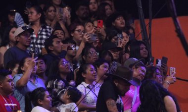 Galería: Continúa la Feria Tecomatlán 2026 con Jaripeo y Julio Preciado