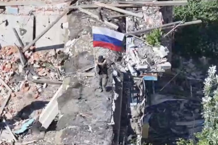 Militares rusos toman bajo control cinco localidades en las regiones de Donetsk y Járkov